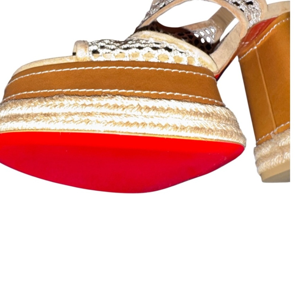 CHRISTIAN LOUBOUTIN💥
Espadrille Platform Crochet Sandal - Picture 13 of 15